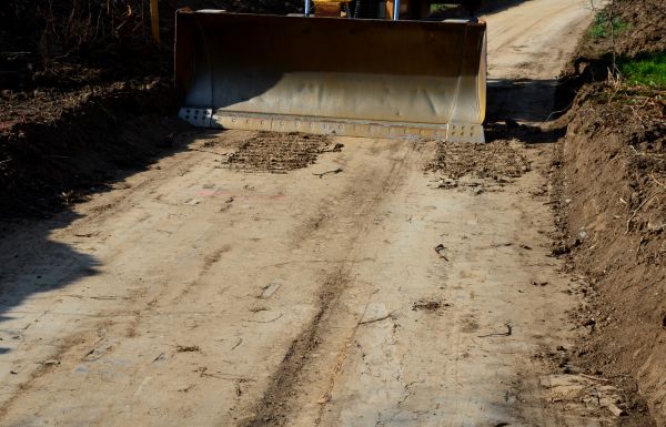 Topsoil Leveling Service